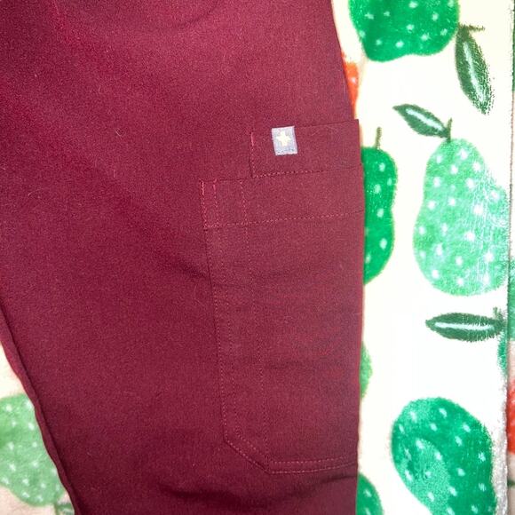 Figs scrub pants size XS - Picture 7 of 12
